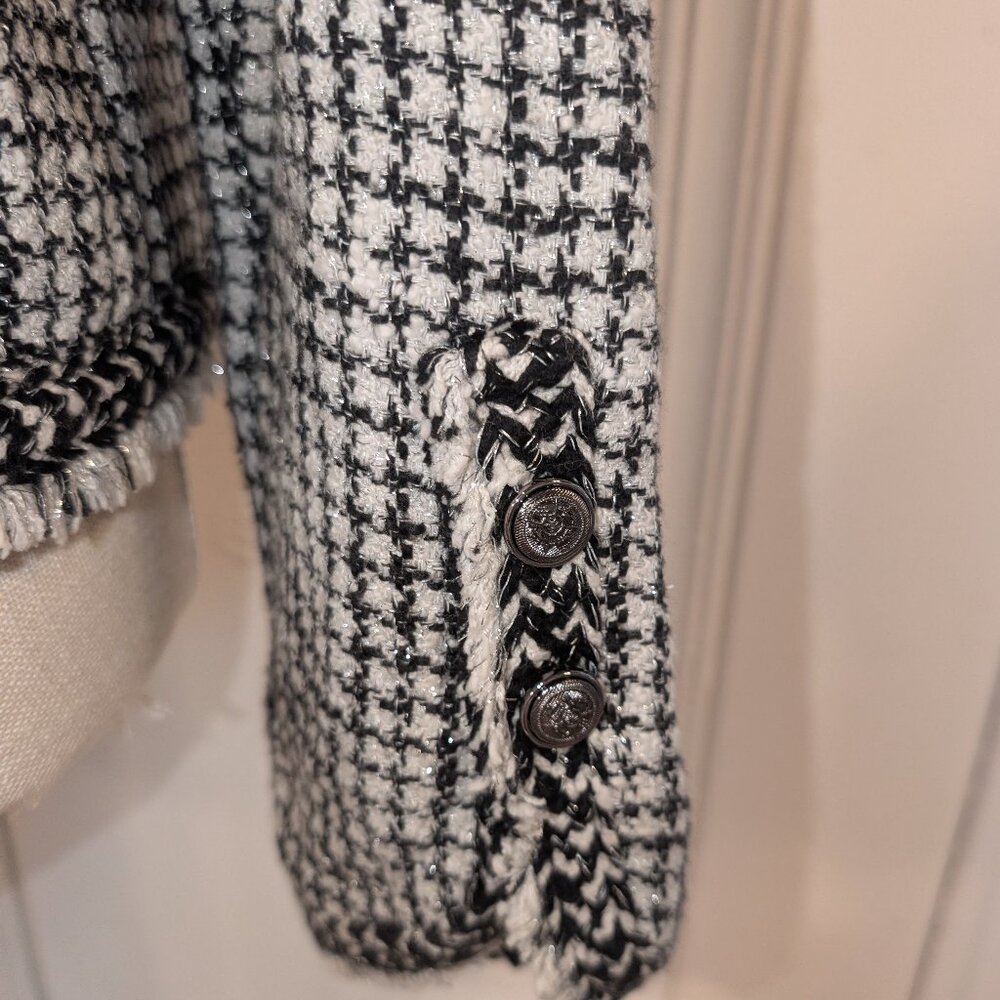 White House black Market Tweed Jacket - Picture 5 of 6
